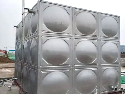 304不銹鋼水箱多少錢一噸